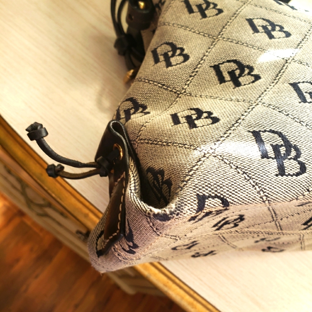 Dooney Bourke Hobo - Picture 14 of 16
